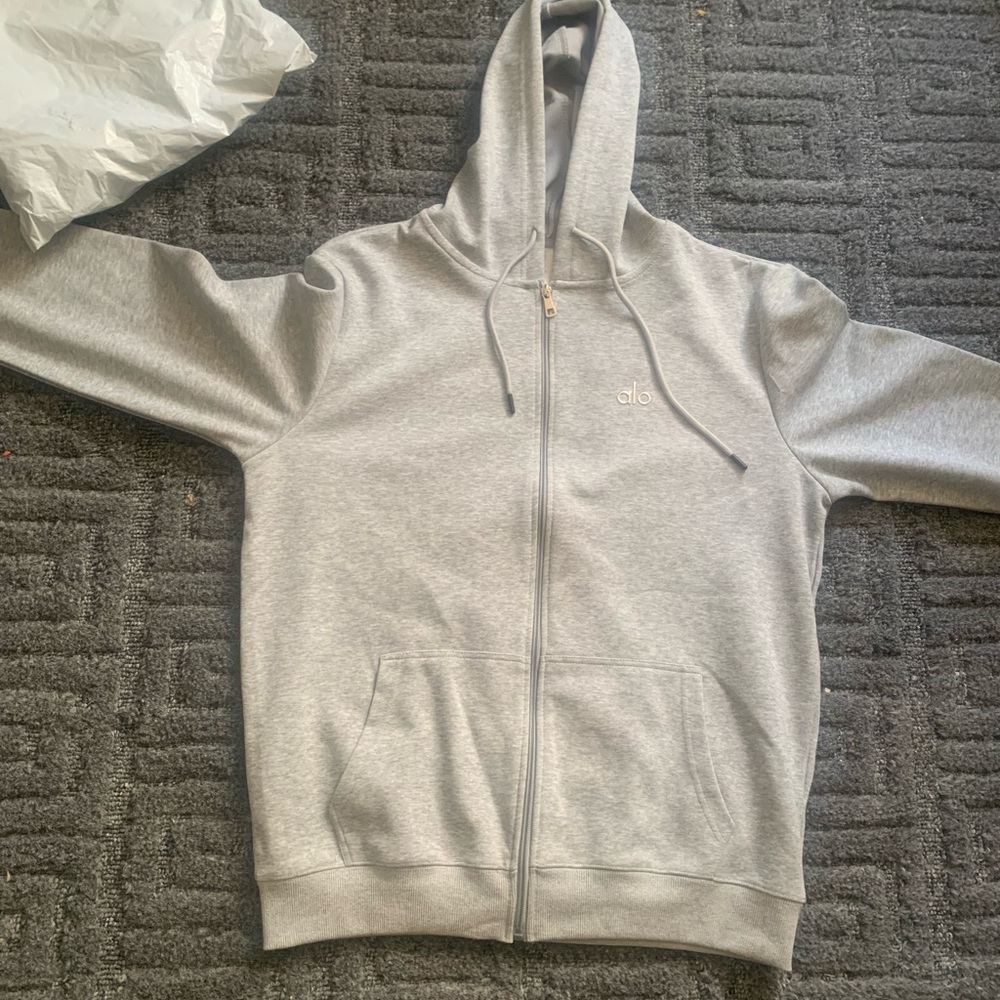 ALO Yoga Light Gray Zip-Up Hoodie